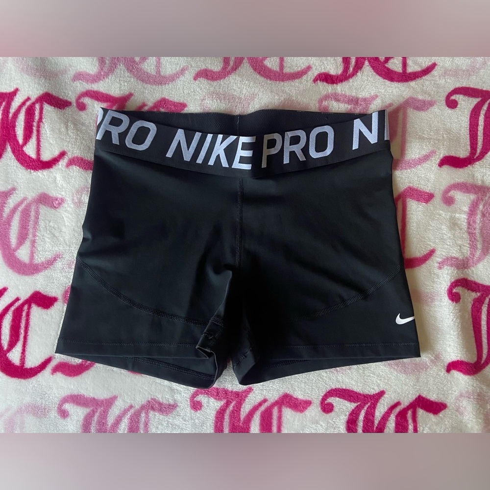Nike Pro Women's Black Shorts